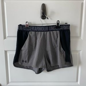Under Armour black/gray athletic short